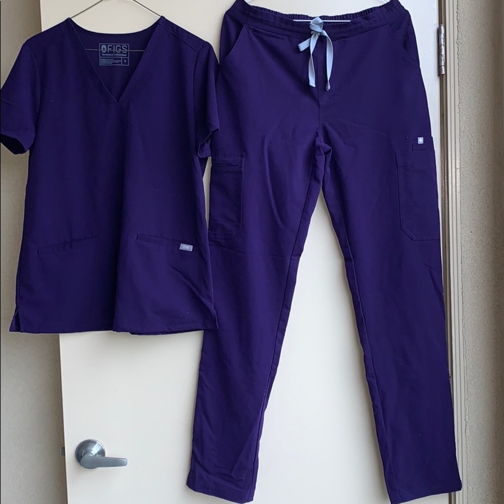 Figs scrubs